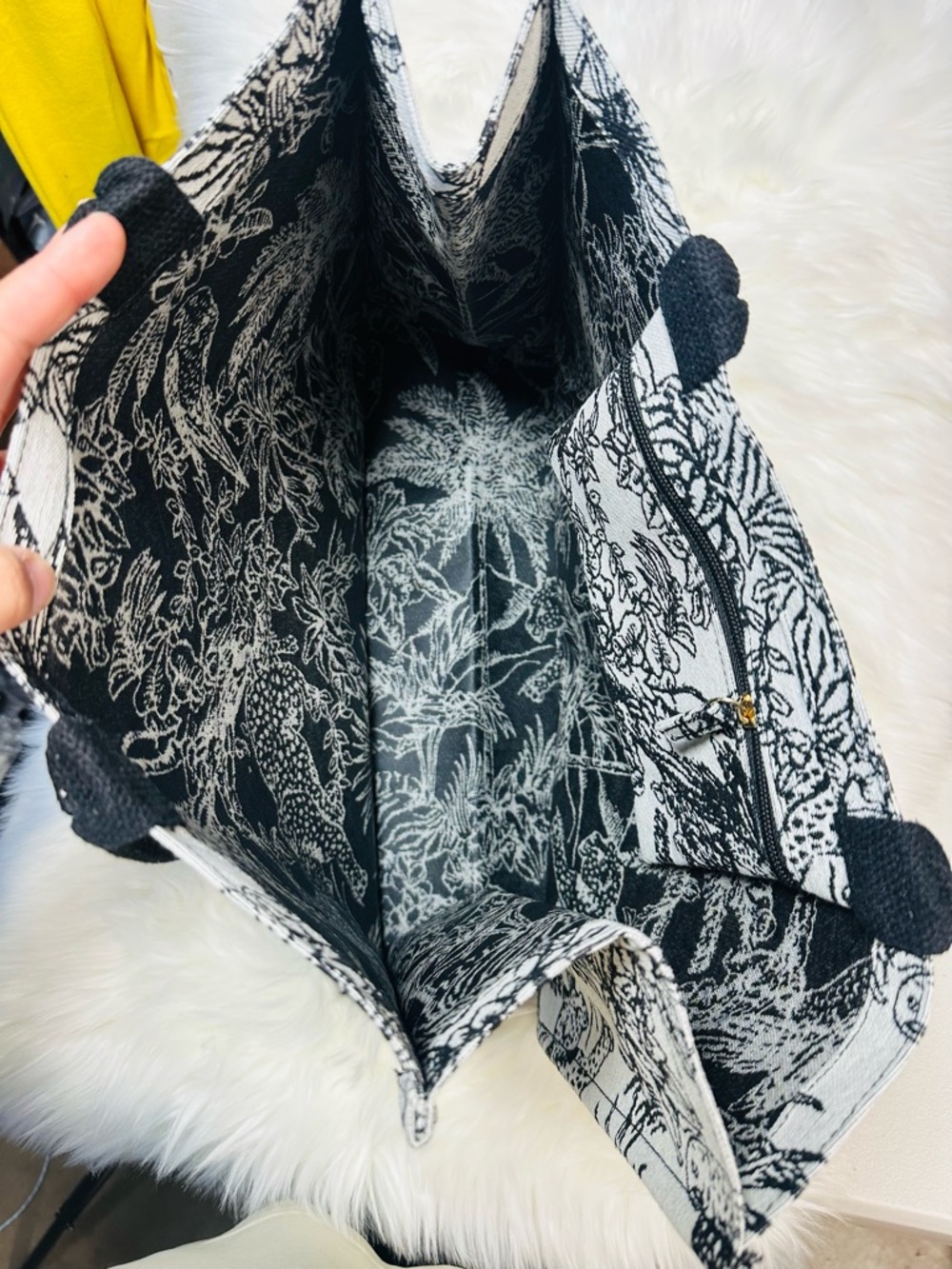 Black & White Tote Bag - Picture 4 of 8